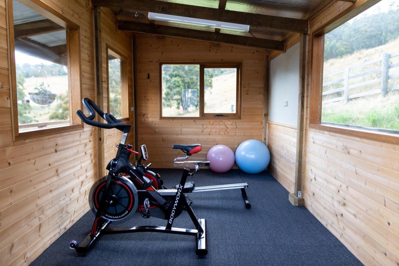Woodland Bay Retreat-Hot Tub,Sauna And Bayview Hamptons Retreat Lymington Dış mekan fotoğraf