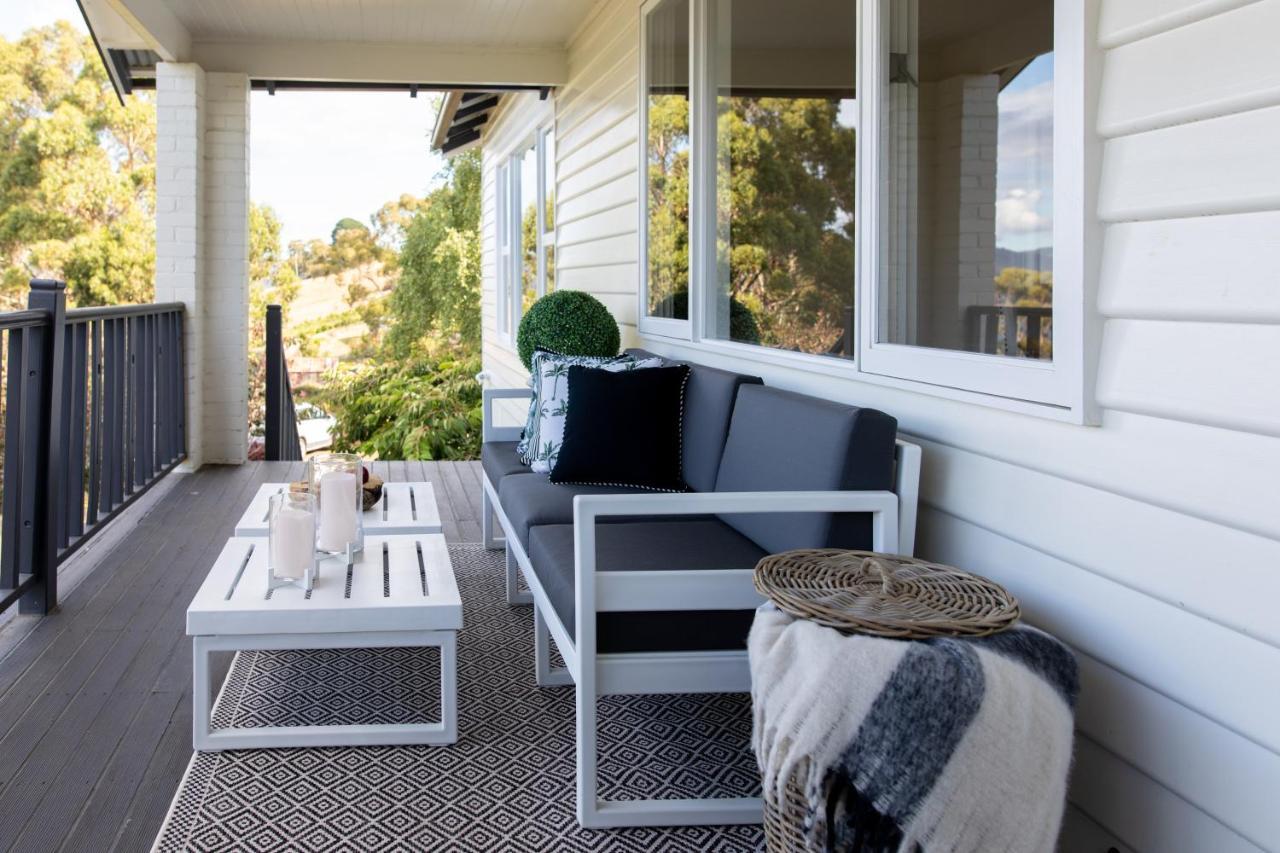 Woodland Bay Retreat-Hot Tub,Sauna And Bayview Hamptons Retreat Lymington Dış mekan fotoğraf