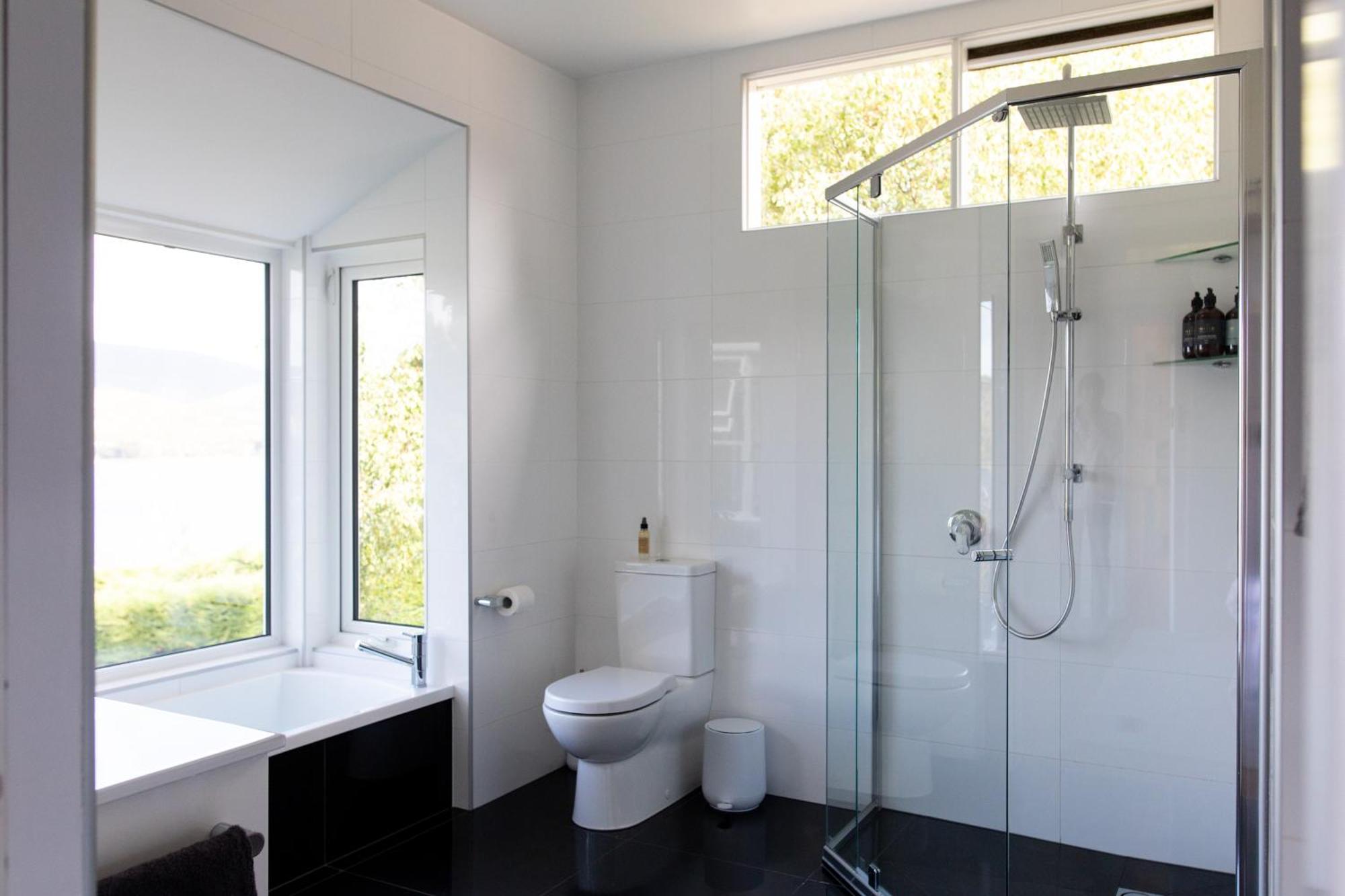 Woodland Bay Retreat-Hot Tub,Sauna And Bayview Hamptons Retreat Lymington Dış mekan fotoğraf