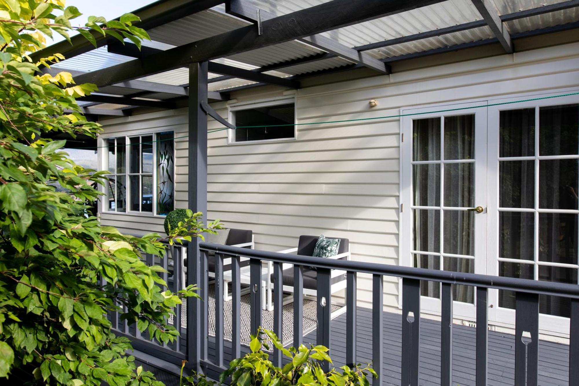 Woodland Bay Retreat-Hot Tub,Sauna And Bayview Hamptons Retreat Lymington Dış mekan fotoğraf