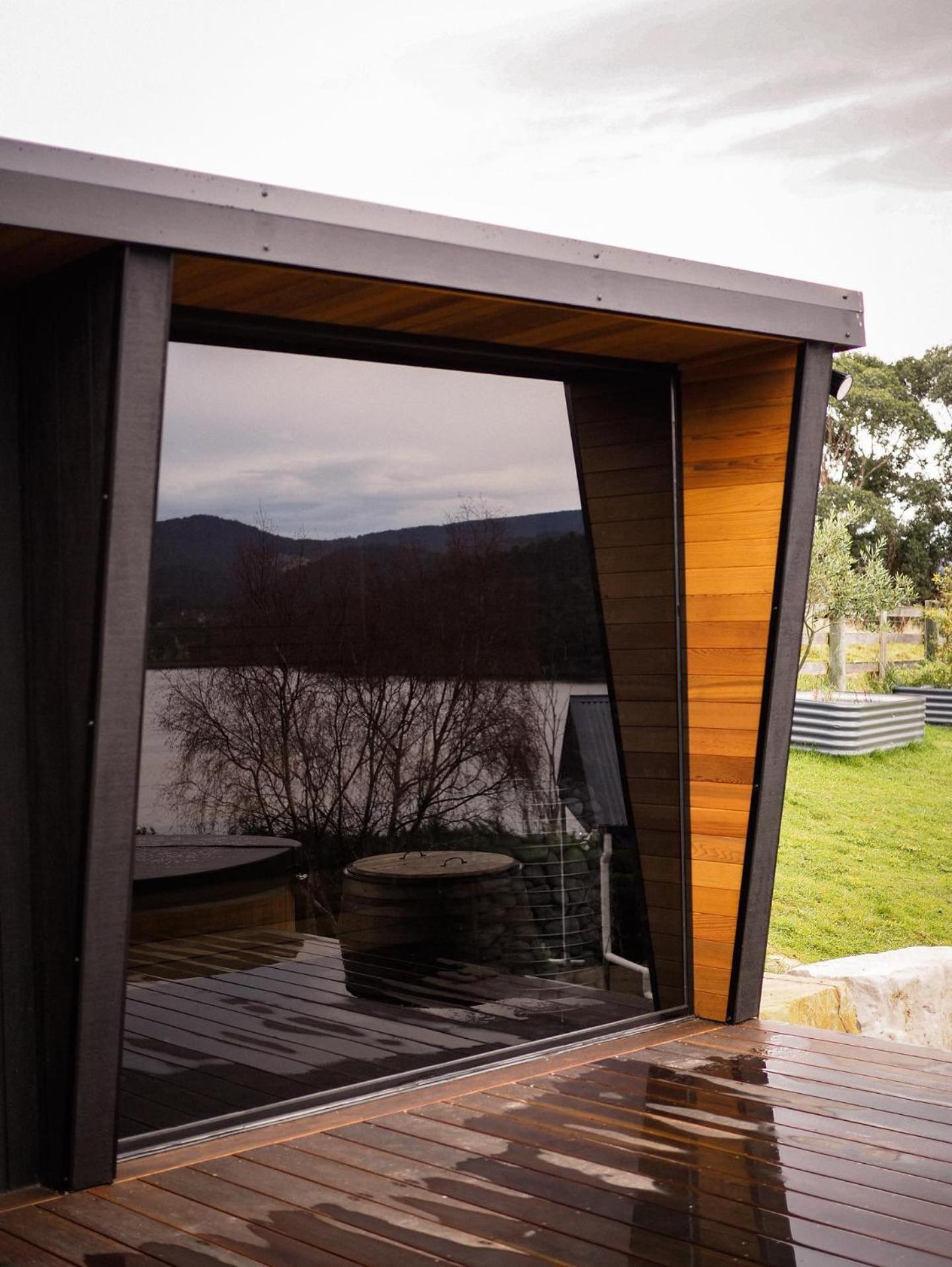 Woodland Bay Retreat-Hot Tub,Sauna And Bayview Hamptons Retreat Lymington Dış mekan fotoğraf